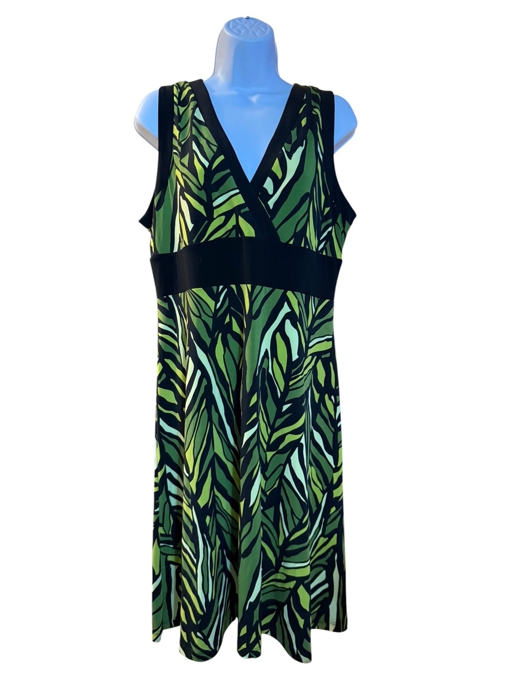Apt. 9 Stretch Green Leaf Print Sleeveless Dress